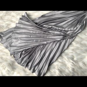 Gray long skirt (silver)